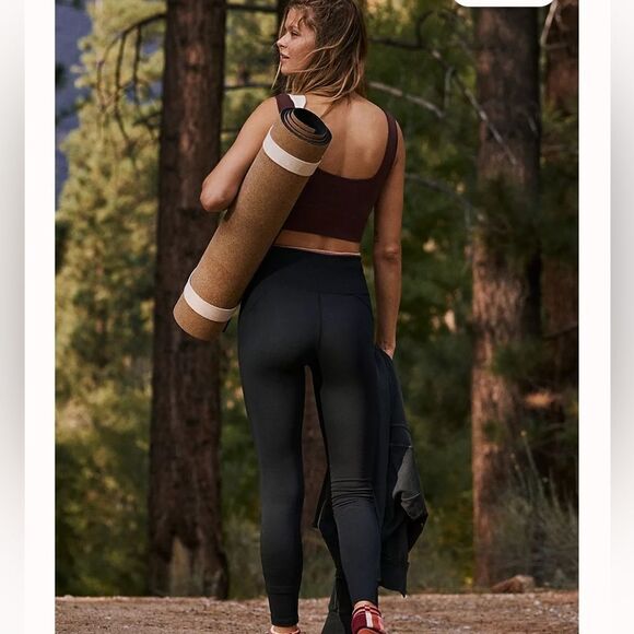Free People Movement What a Feeling Black Pocket Leggings XS - Picture 9 of 9